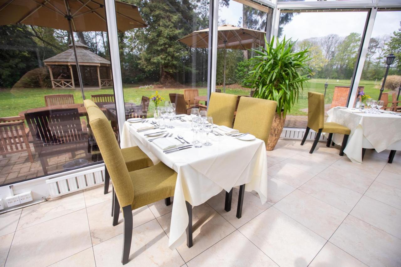 Woodside Hotel, Kenilworth - Warwick ภายนอก รูปภาพ