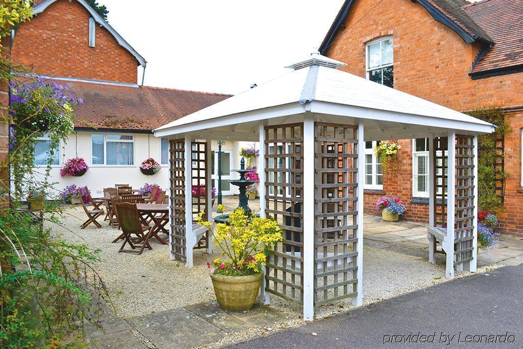 Woodside Hotel, Kenilworth - Warwick ภายนอก รูปภาพ