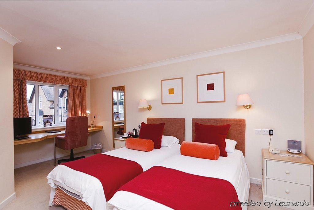 Woodside Hotel, Kenilworth - Warwick ภายนอก รูปภาพ